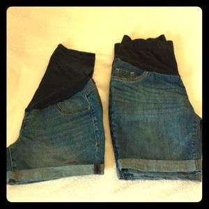 🤰Maternity jean shorts bundle